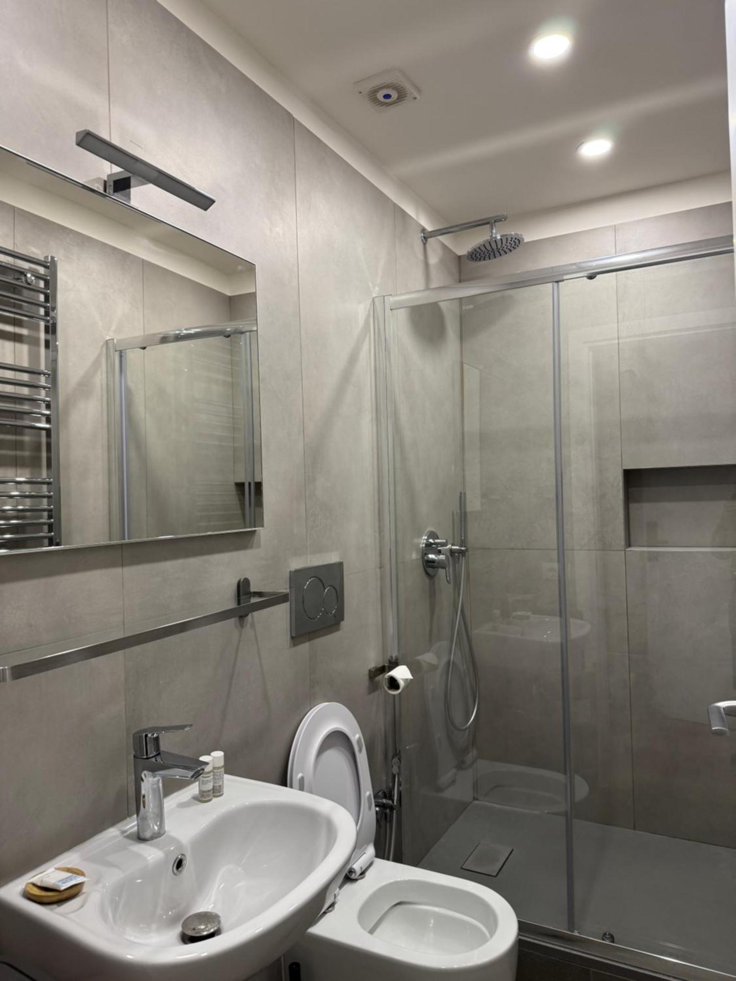 Flat 7 Rome Guesthouse Εξωτερικό φωτογραφία